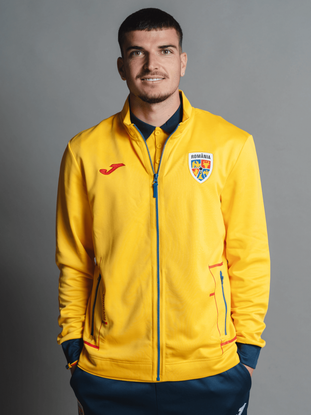 Trening oficial de prezentare galben / navy