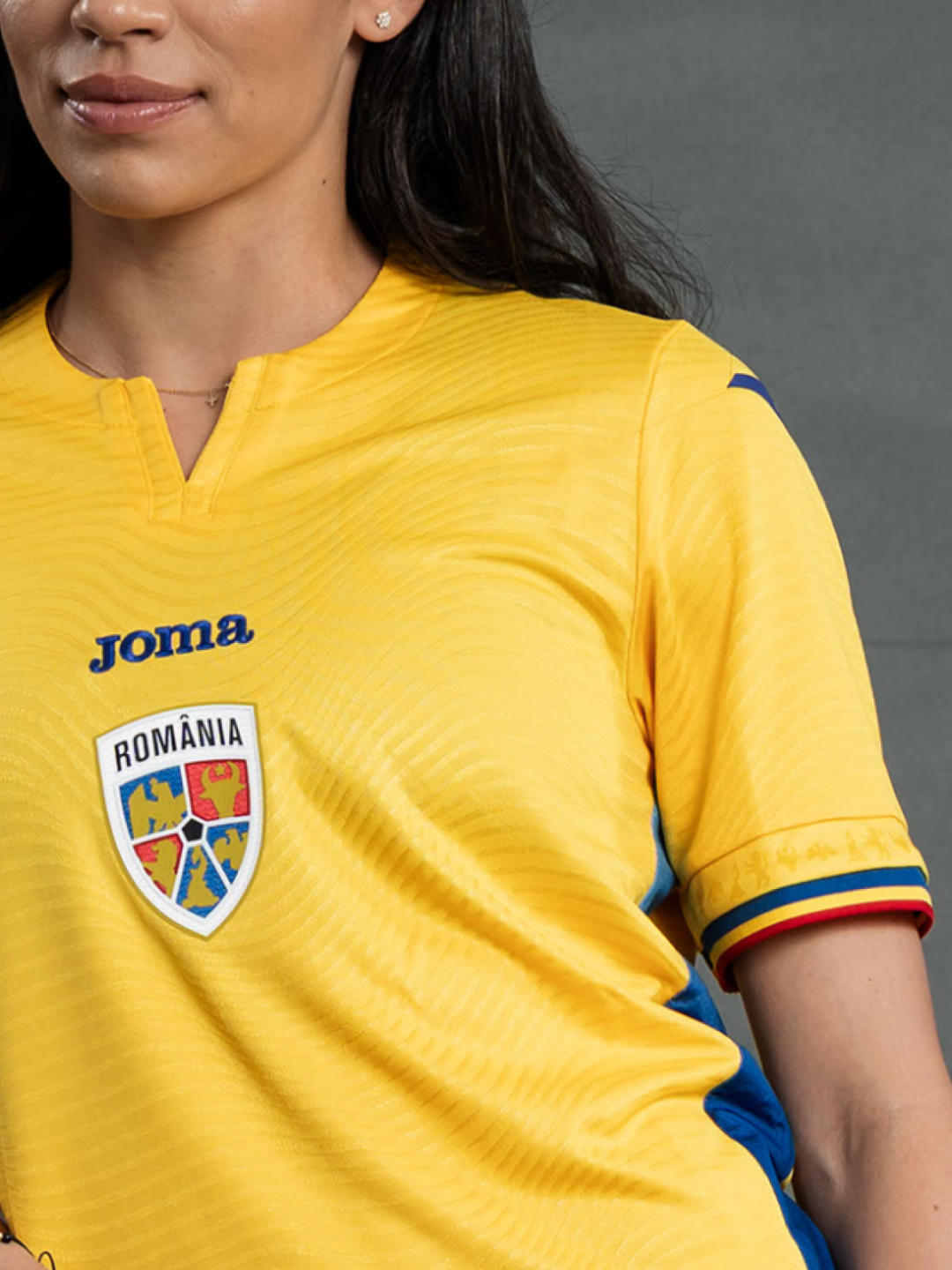 Tricou Oficial de Joc Galben Feminin