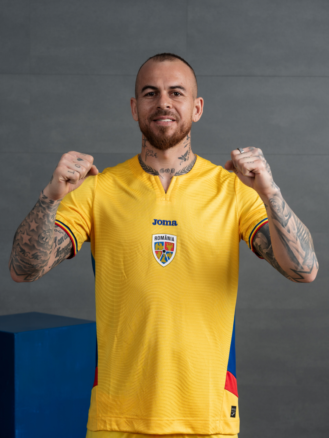 Tricou Oficial de Joc Galben