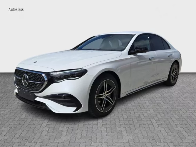 MERCEDES-BENZ CLASA E E 220 d 4M Limuzina