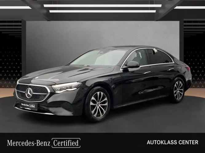 MERCEDES-BENZ CLASA E E 200 Limuzina