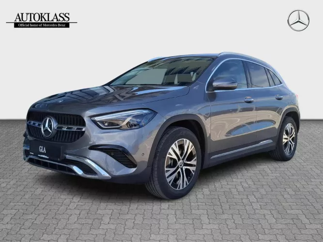 MERCEDES-BENZ GLA GLA 200 d 4MATIC