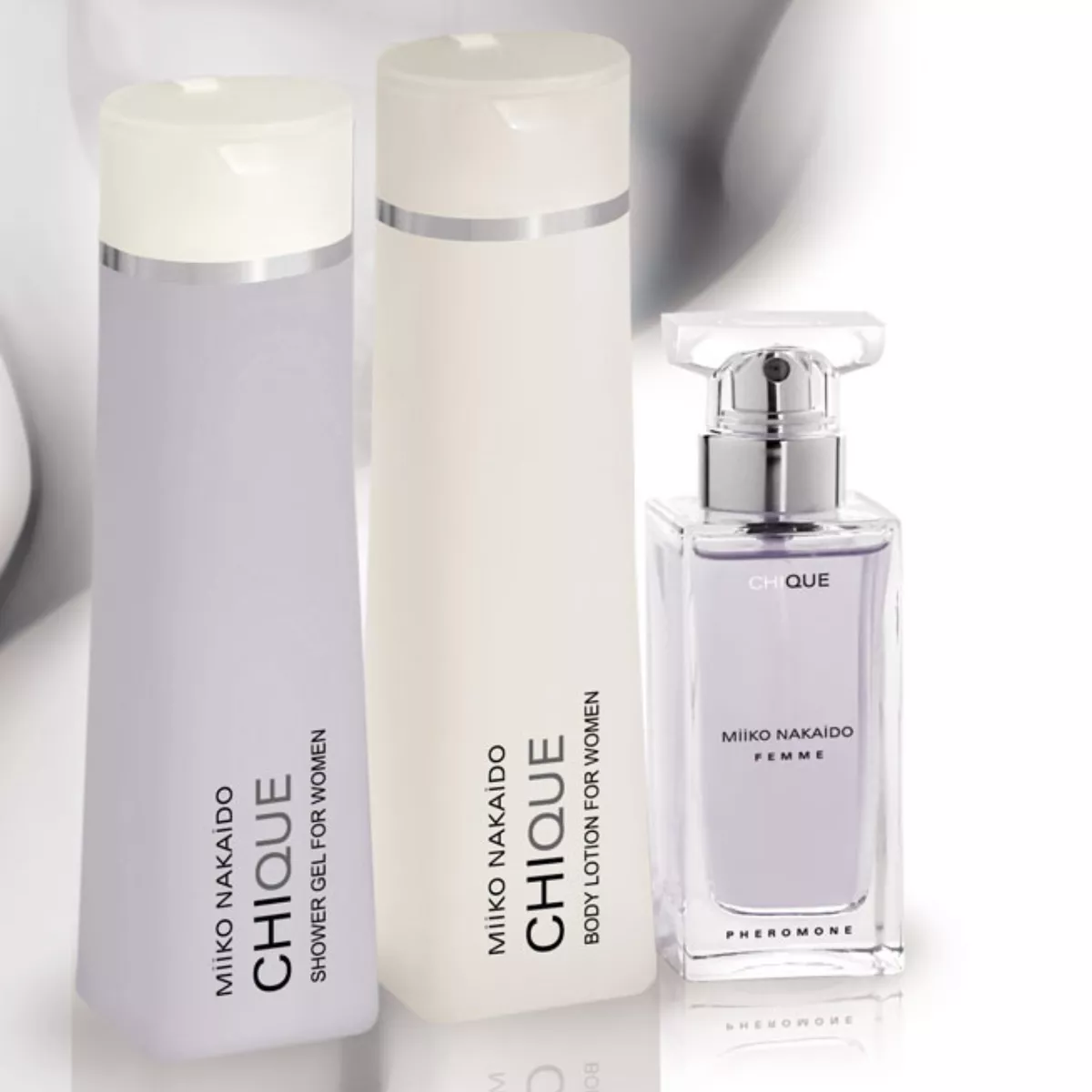 Set Chique Femei &ndash; Parfum & cosmetice elegante, [],edera.ro