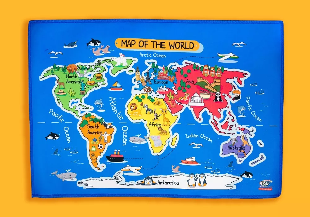 Covoraș - Harta lumii cu animale (100 x 75 cm)