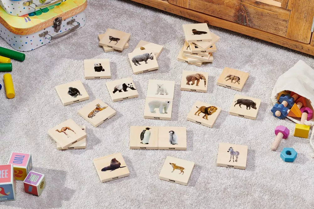 Joc de memorie cu 28 de piese din lemn - Animale sălbatice si pui