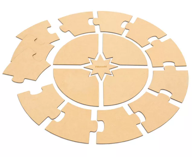 Puzzle circular necompletat cu 17 piese din lemn - Soarele, anotimpurile și lunile anului