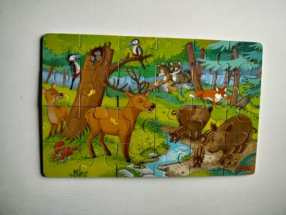 Puzzle cu 24 de piese din lemn -Animale din pădure