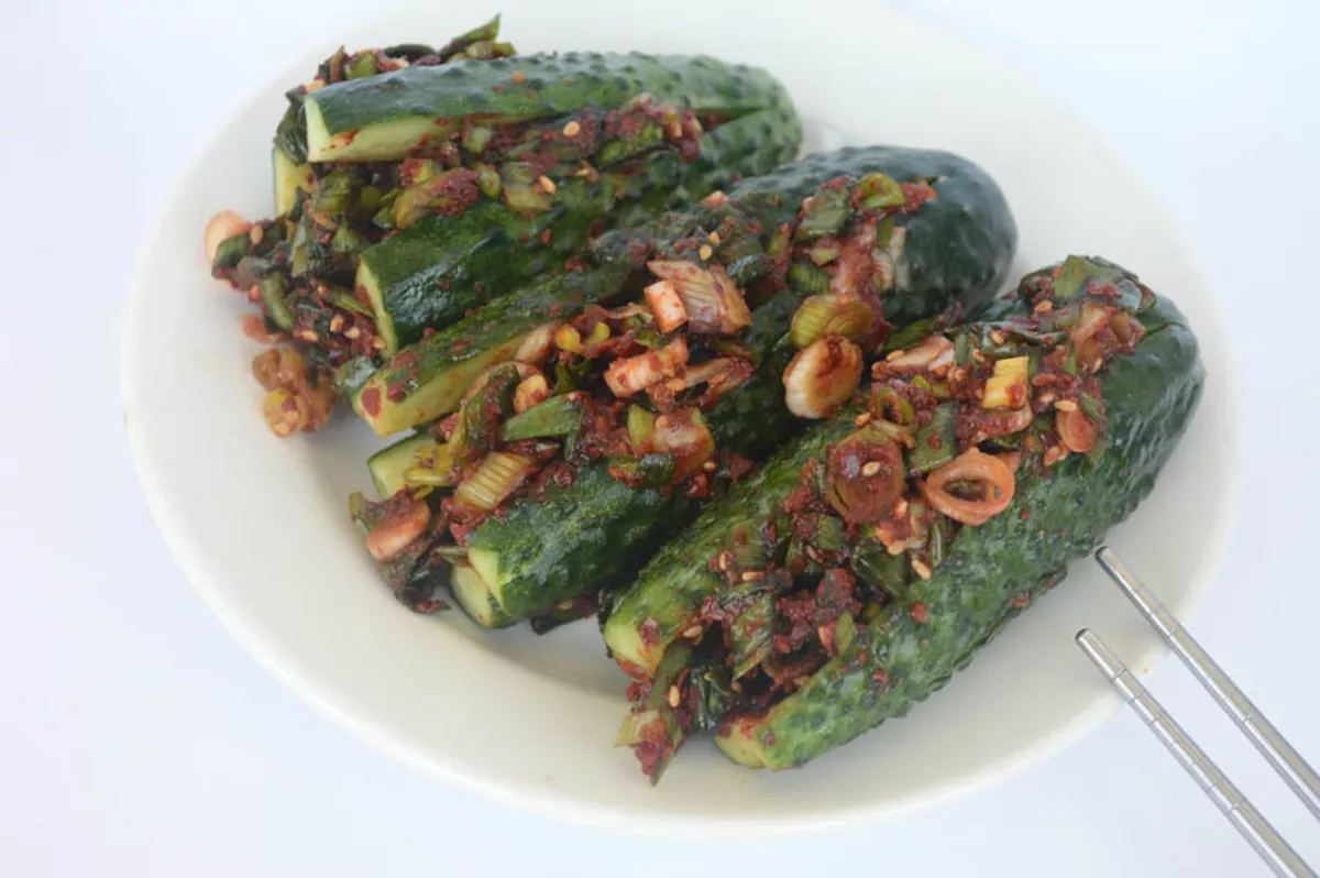 Oi Sobagi (오이소박이)- Cucumber kimchi