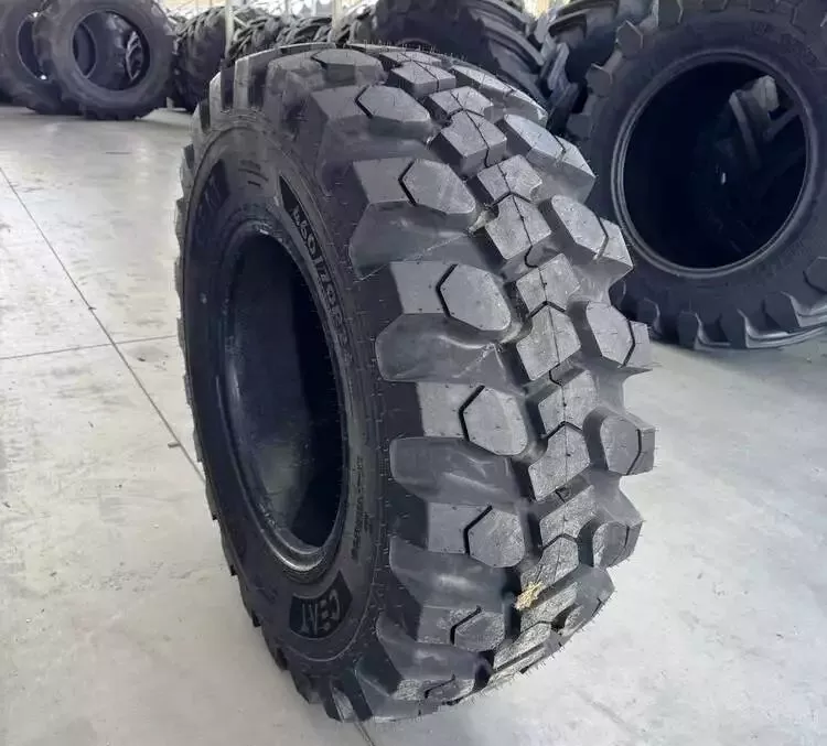 Anvelope industriale 500/70R24 164A8/164B Ceat Loadpro Hard Surface SB TL   