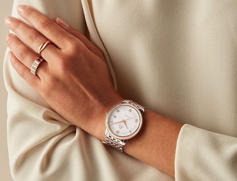 Ceasuri pentru femei: Ghid de stil in alegerea ceasului potrivit pentru femeia de azi