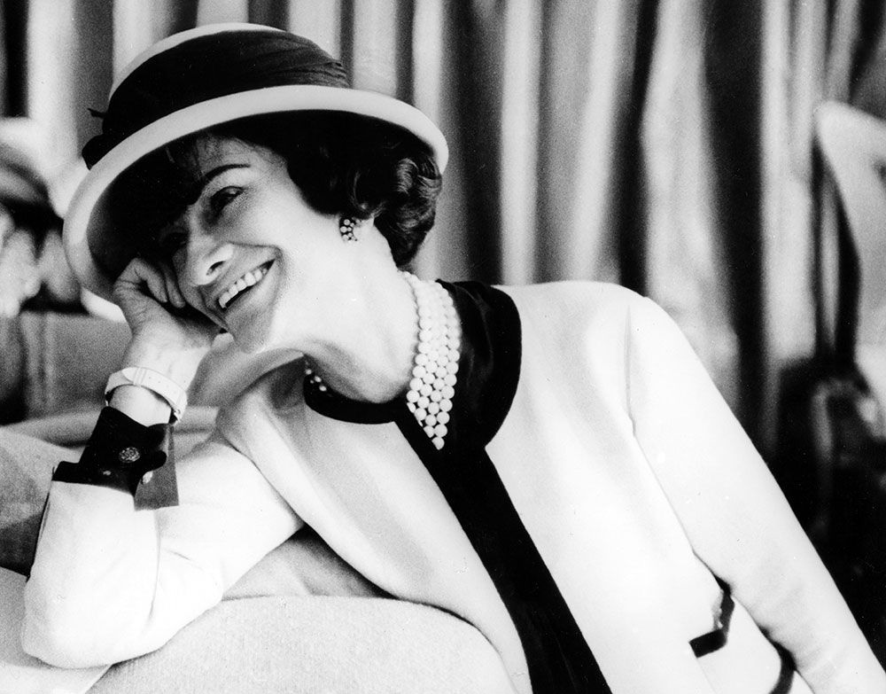 Completely dry of course crocodile Coco Chanel – Povestea de viață a femeii care a schimbat lumea modei