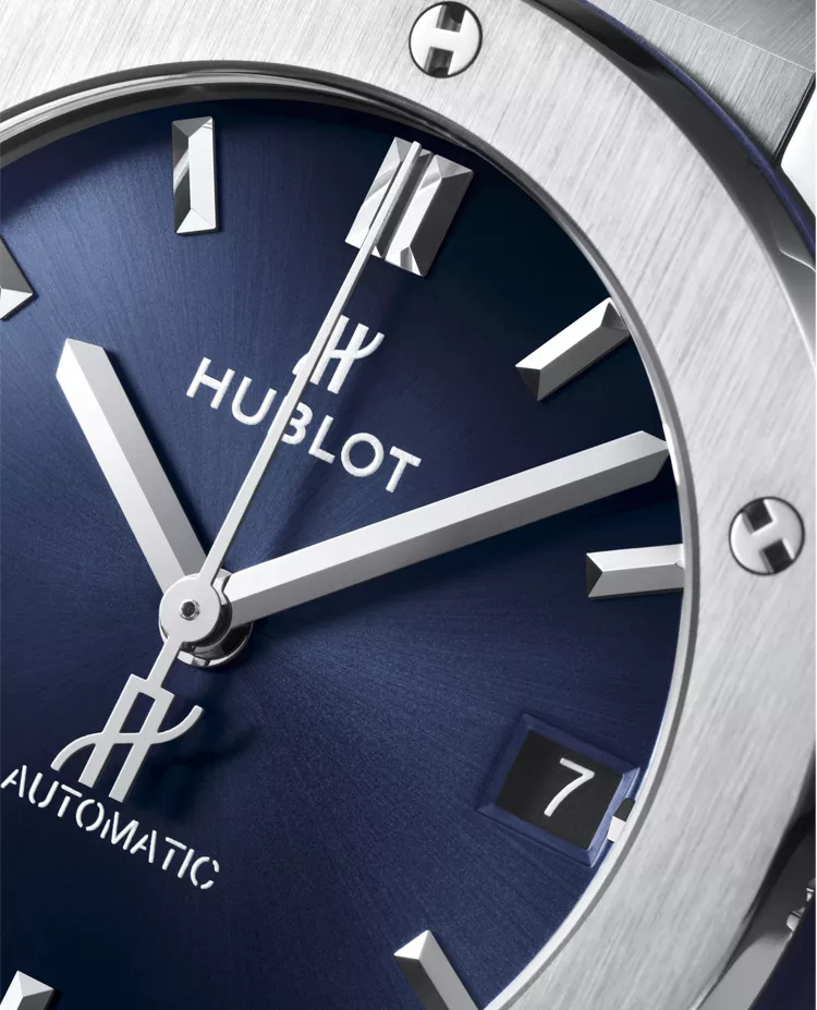 Ceas Hublot Classic Fusion Blue Titanium 565.NX.7170.RX