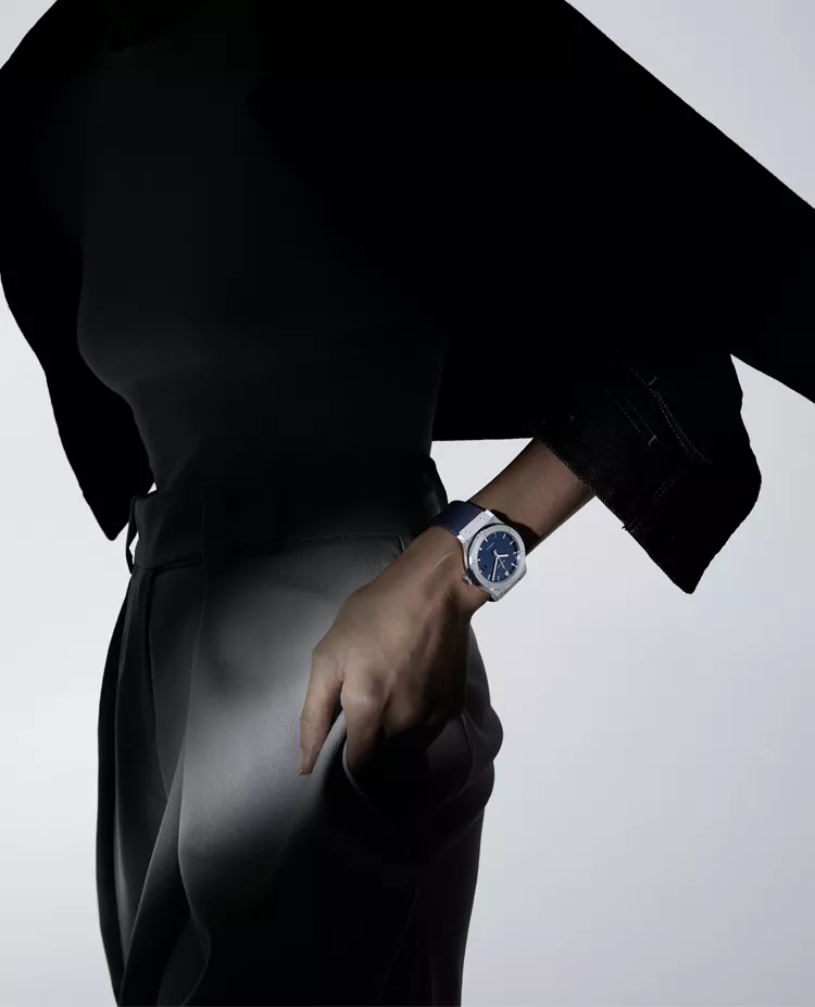 Ceas Hublot Classic Fusion Titanium Blue 542.NX.7170.RX