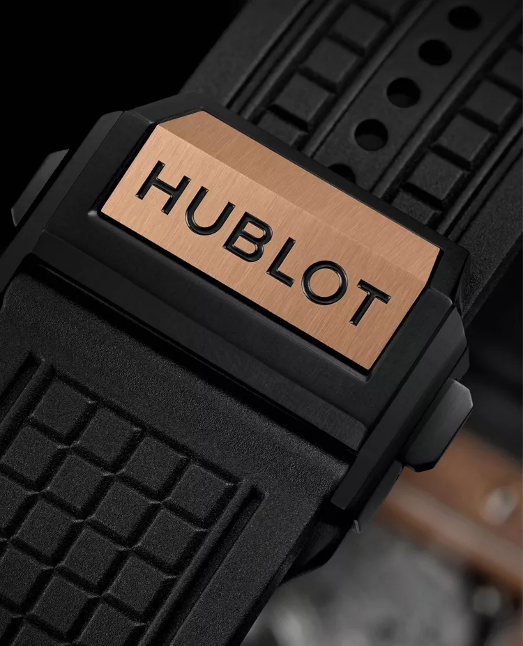 Ceas Hublot Square Bang Unico King Gold Ceramic 821.OM.0180.RX