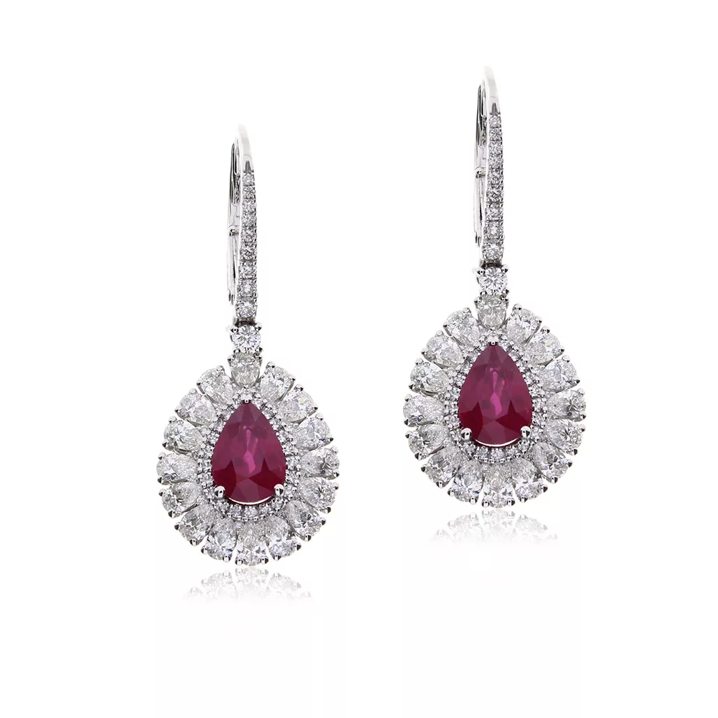 Cercei  Damiani Timeless Classico cu rubine si diamante, din aur alb  de 18K
