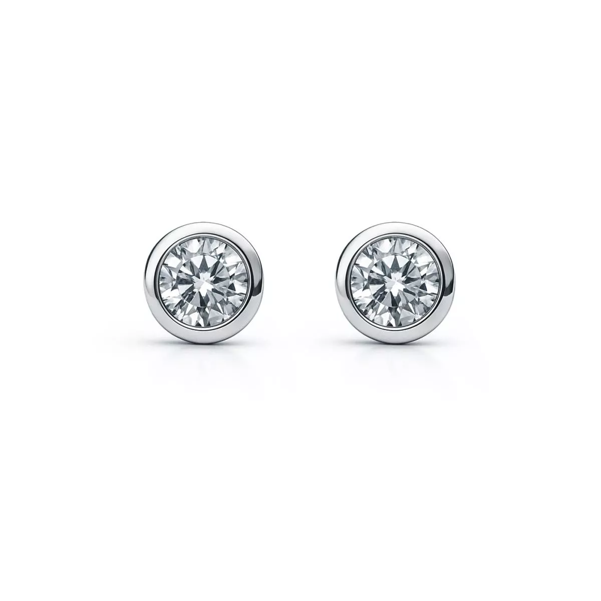 Cercei - Cercei Eva Nobile cu zircon, din aur alb de 14K, cellini.ro