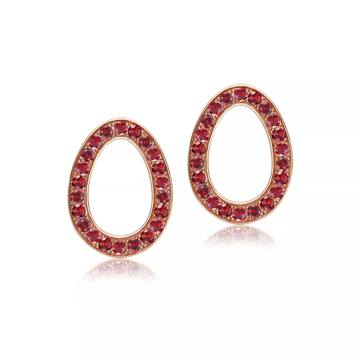 Cercei  Faberg&eacute; cu rubine, din aur roz de 18K