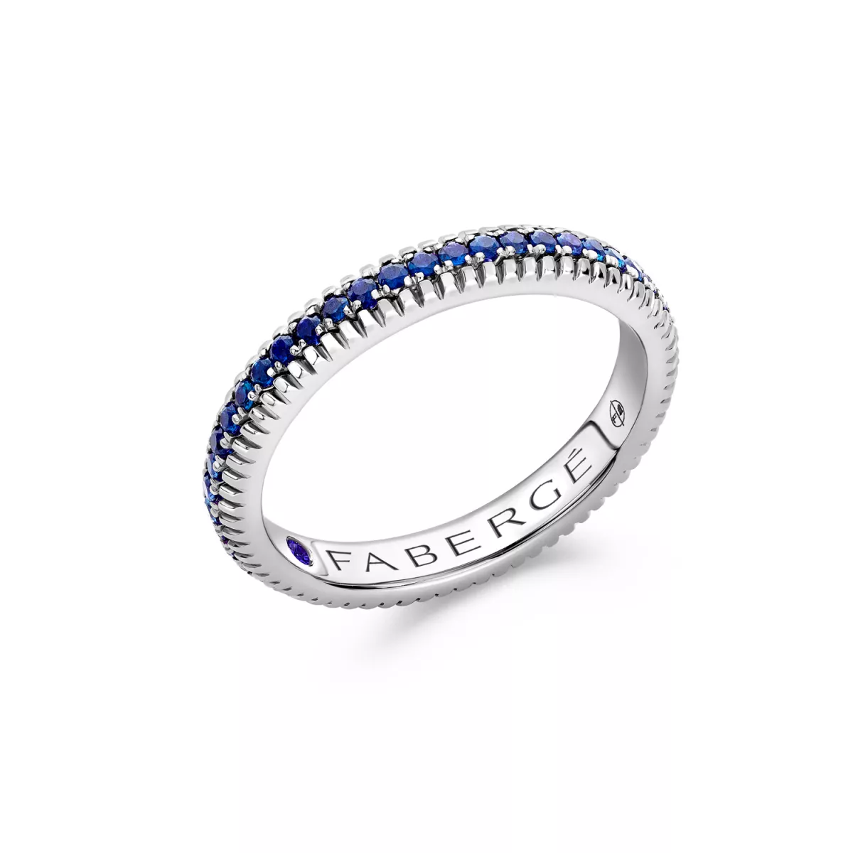 Inel  Faberg&eacute; cu safire, din aur alb  de 18K