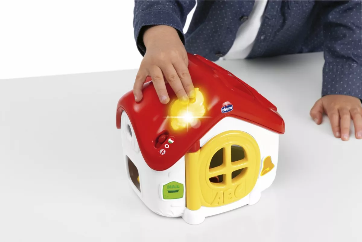Jucarie de sortare 2 in 1 Chicco casuta ABC, franceza-engleza,10