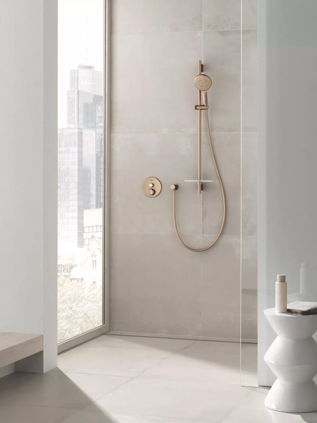 Bara de dus Grohe 26603DL0, SmartActive, aparenta, 900 mm, glisor, etajera, mat, cupru