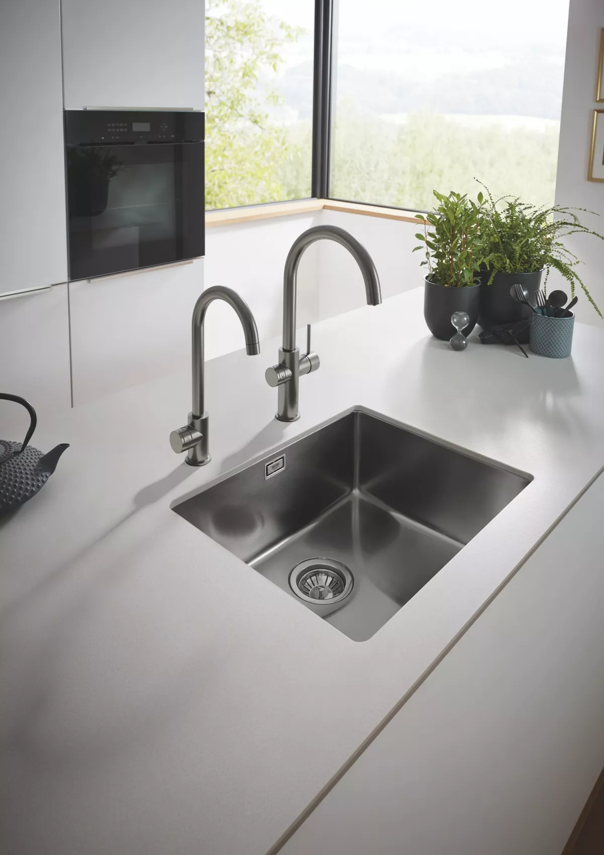 Baterie bucatarie Grohe 101069AL01, Blue Home, inalta, tip C, pentru racitor Blue Home, mat, grafit