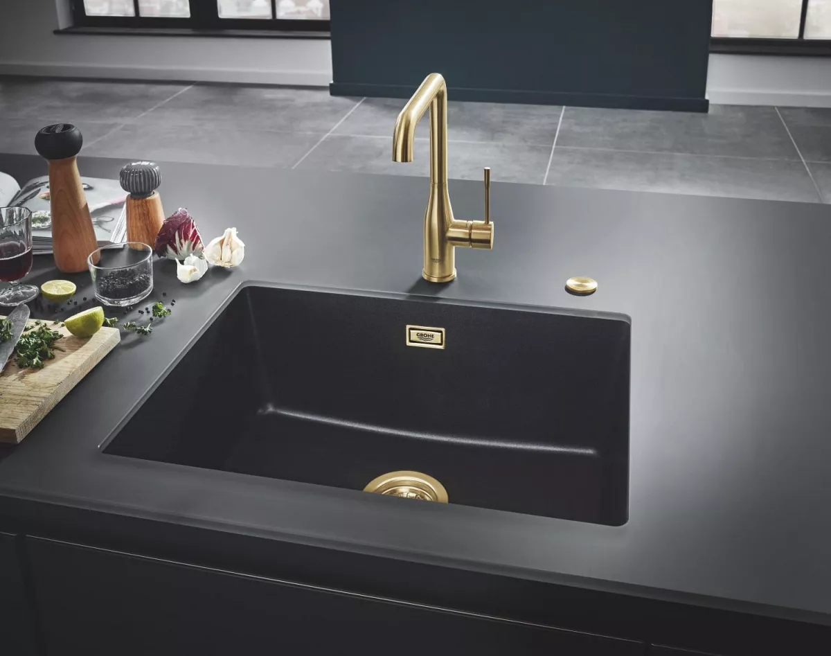 Baterie bucatarie Grohe 30505GN0, Essence, 3/8'', inalta, tip L, mat, auriu