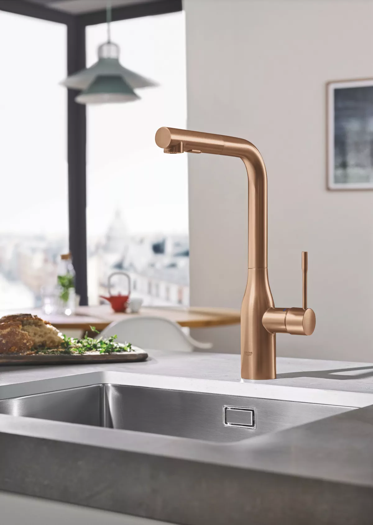 Baterie de bucatarie Grohe 30270DL0, Essence, 3/8'', pipa inalta, tip L, dus, 2 functii, mat, cupru