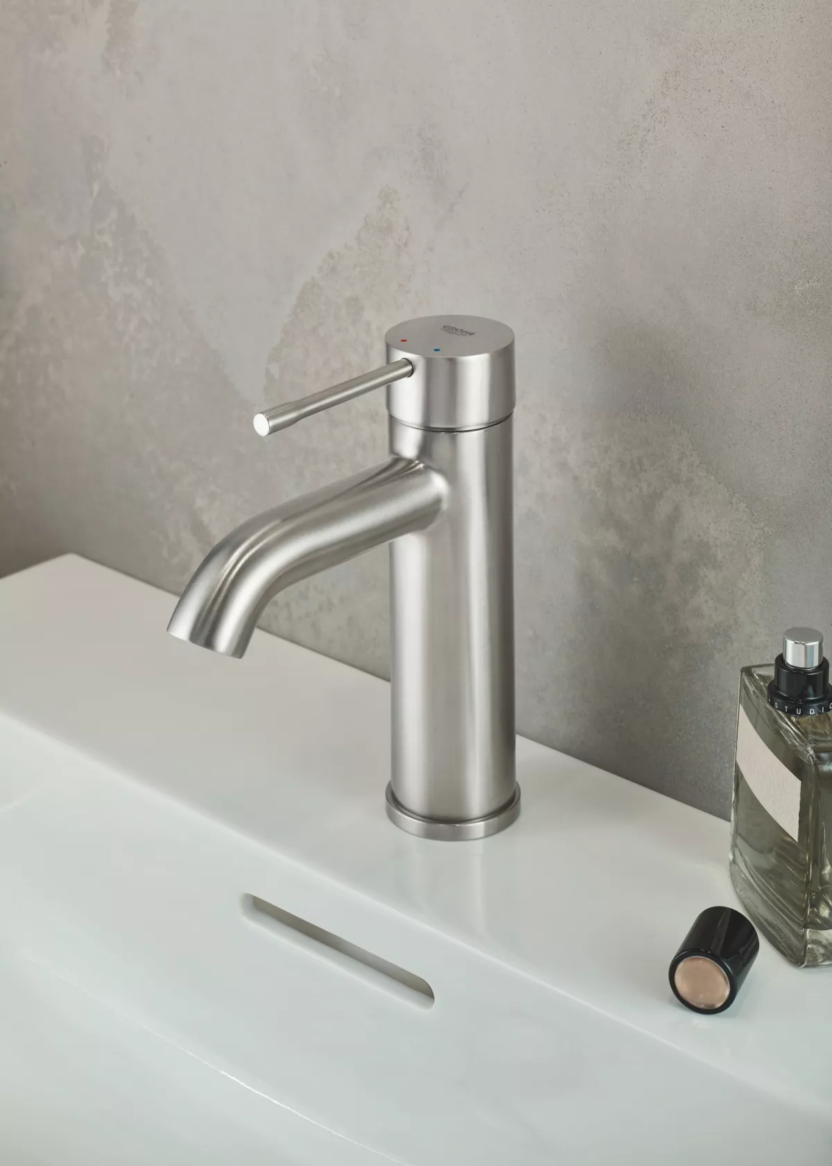 Baterie lavoar Grohe 23589DC1, Essence, 3/8'', M, 174 mm, ventil, mat, otel satinat