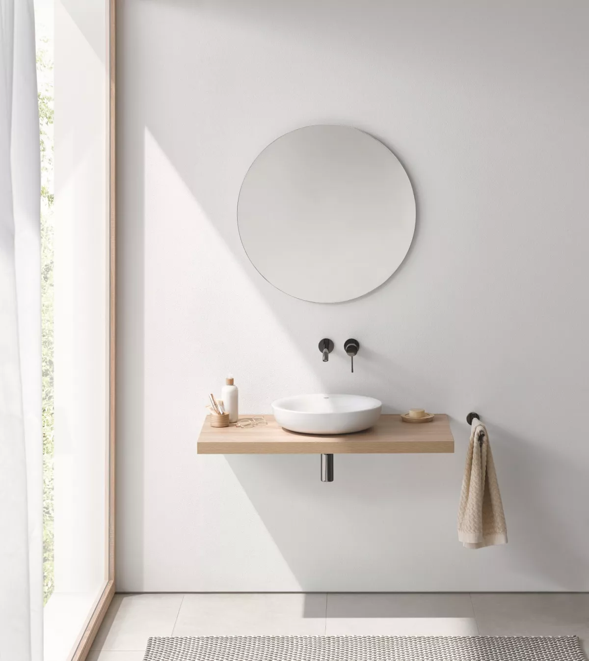 Baterie lavoar Grohe 29193A01, Essence, 1/2'', pe perete, L 230 mm, necesita valva, lucios, grafit