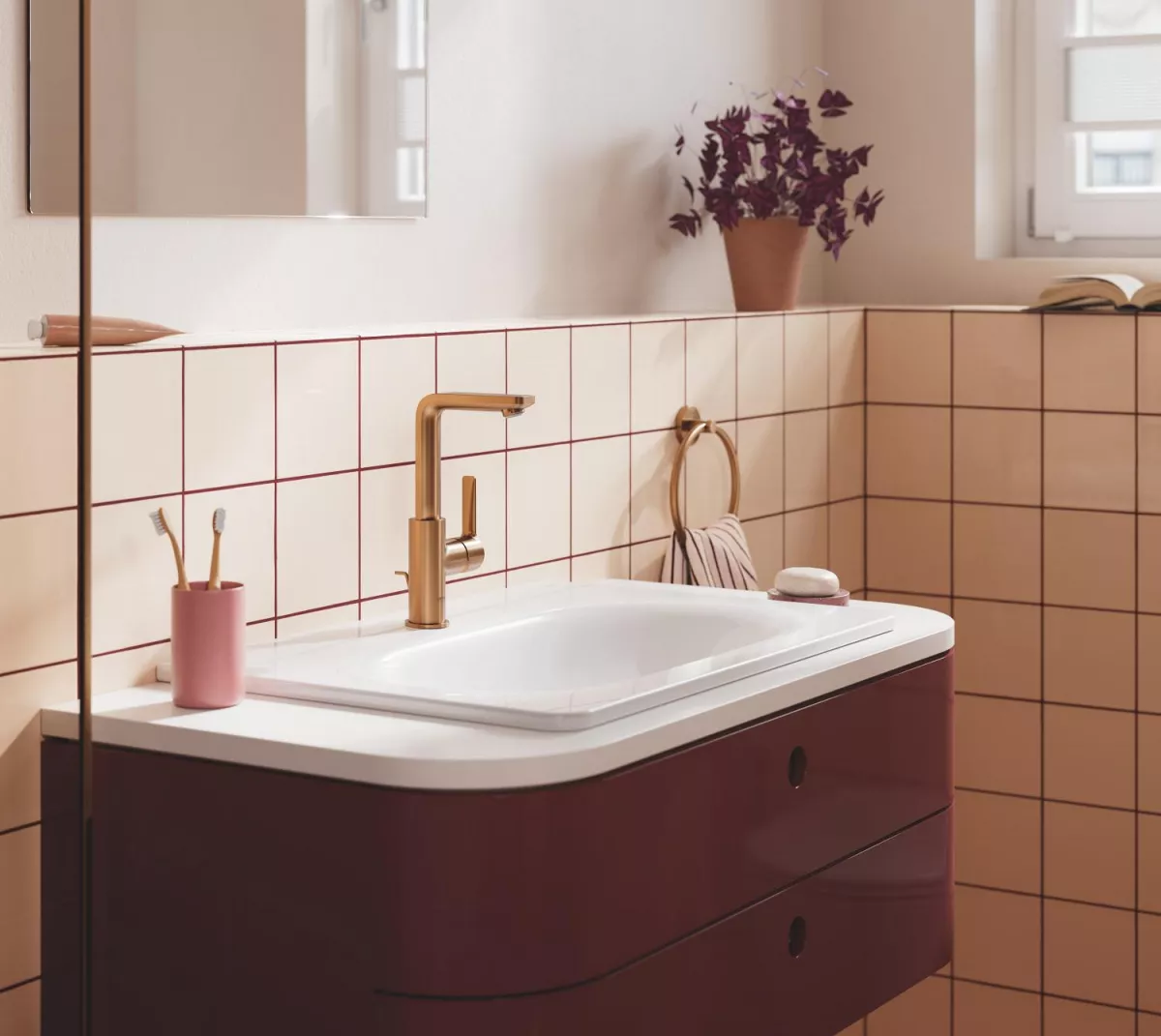 Baterie lavoar Grohe 23296DL1, Lineare, L, 252 mm, ventil, mat, cupru