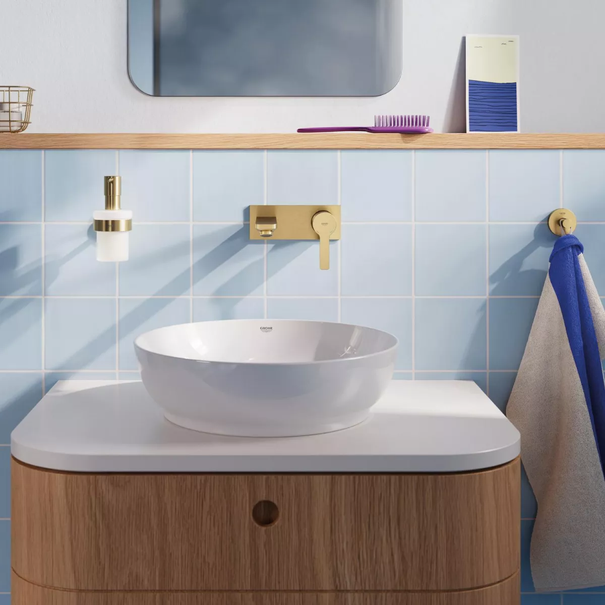 Baterie lavoar Grohe 23444GN1, Lineare, pe perete, 207 mm, necesita valva, mat, auriu