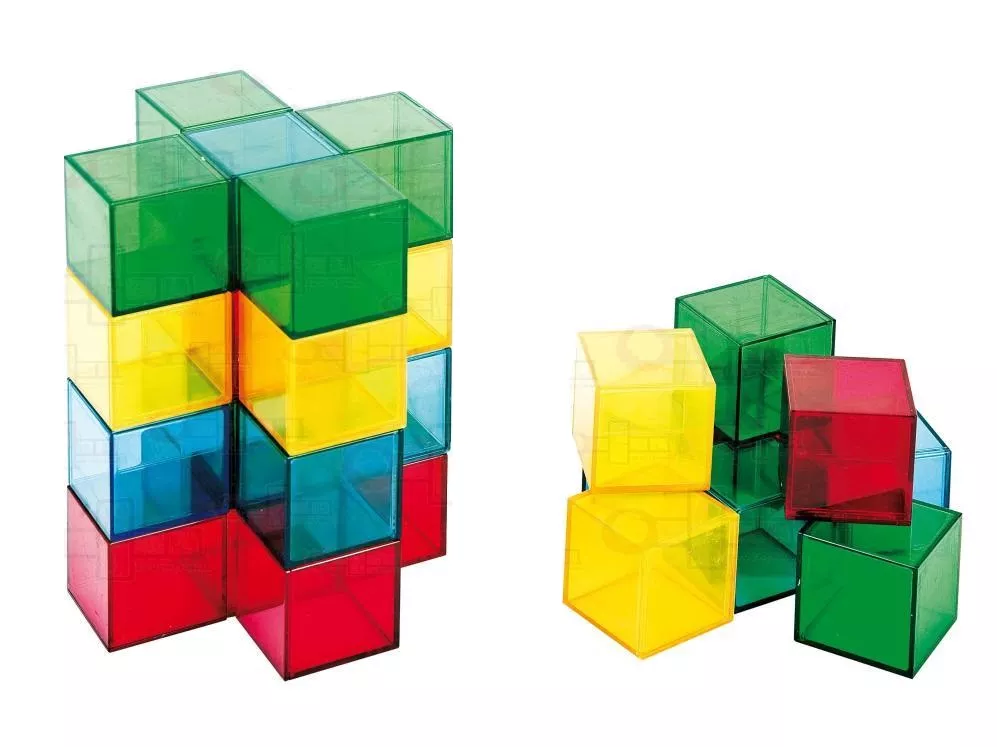 Cuburi colorate transparente