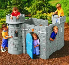 Castel pentru copii din plastic