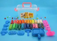 Plastilina "play dough" in cutie plastic cu maner, 24 culori si acesorii modelat No.8838
