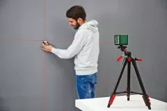 Bosch Quigo Plus Nivela cu laser + stativ