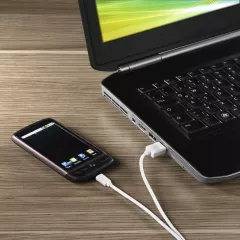 Cablu de date Hama sincronizare USB - Micro USB, 1.4m, Alb