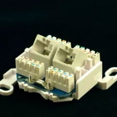 Cablu netrack gniazdo kompletne natynkowe 2xRJ45 8p8c UTP Cat5e LSA - 106-06