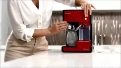 Espressor manual Breville Prima Latte VCF046X-01, 15 bari, 1.5 l, Recipient detasabil lapte 0.3 l, Rosu inchis