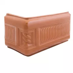 Colt cornisa ceramic culoare bej alun folosit la construirea sobelor de teracota