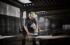 Polizor unghiular, Makita GA9020