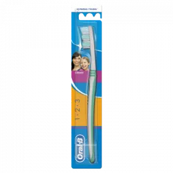 ORAL B PERIUTA DE DINTI CLASIC 40 MEDIUM