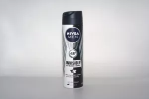 NIVEA FOR MEN DEO SPRAY INV.BLACK&WHITE 150ML-82241 # 6 buc