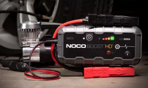 Robot Pornire Auto, Jump Starter Auto 12V Portabil, Curent Pornire 2000A Litiu-Ion, Noco Boost GB70