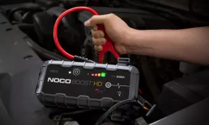 Robot Pornire Auto, Jump Starter Auto 12V Portabil, Curent Pornire 2000A Litiu-Ion, Noco Boost GB70