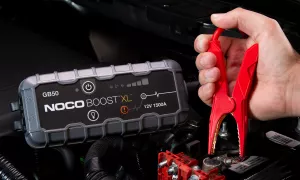 Robot Pornire Auto, Jump Starter Auto 12V Portabil, Curent Pornire 1500A Litiu-Ion, Noco Boost GB50
