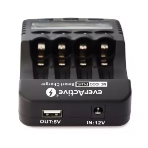 Incarcator Baterii Reincarcabile cu Procesor si Display LCD, Incarcare Individuala Pentru Fiecare Canal AA R6 AAA R3 Ni-Mh Ni-Cd, EverActive NC-1000+