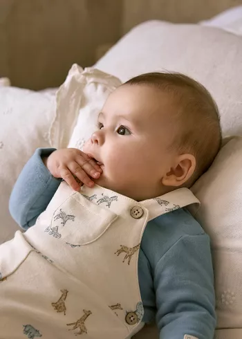 Set 2 piese - Salopeta cu bretele + bluza - Mayoral