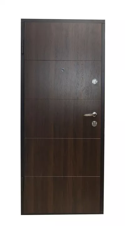 USI STEELLINE - Usa metalica intrare apartament Standard , clasa 2 antiefractie , izolare fonica 32 decibeli , 860x2020 , culoare maro , deschidere stanga 1, totuldespreusi.ro