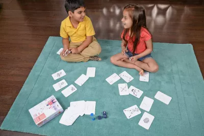 Joc interactiv - Inventeaza o poveste - Chalk and Chuckles