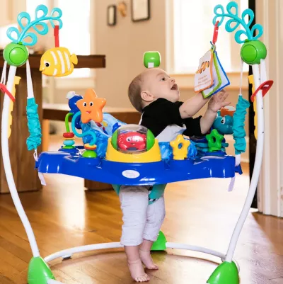 Baby Einstein - Centru de activitati Neptune's Ocean Discovery Jumperâ„¢